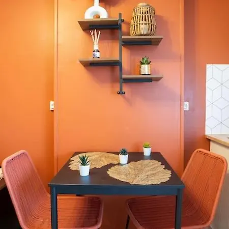 Lejlighed Le Sweet Place - Netflix I I Wifi I Centre - Confort & Cosy Anzin