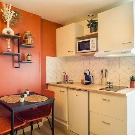 Apartmán Le Sweet Place - Netflix I I Wifi I Centre - Confort & Cosy *